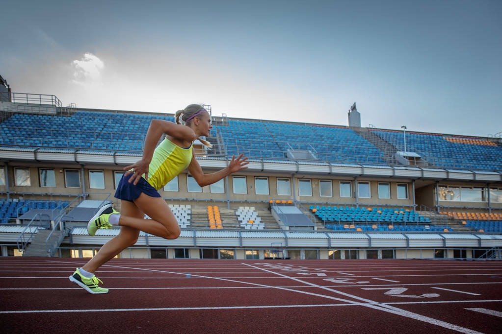 速归！《无尽的拉格朗日》策划在线宠粉，12款礼装登录就送